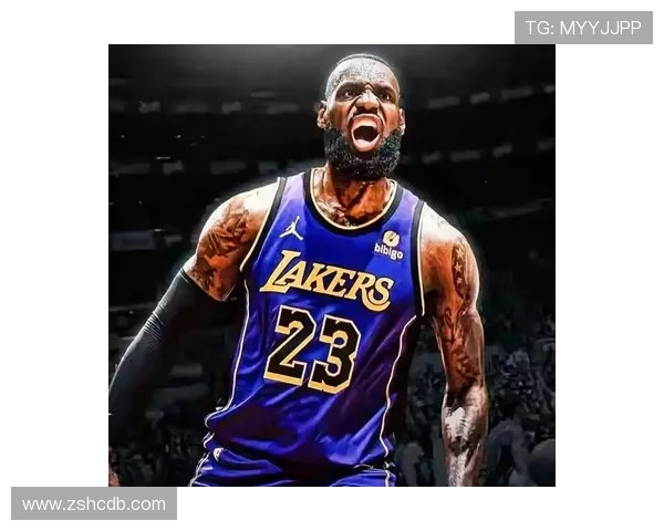 詹姆斯对足球明星的独特见解与评价引发的热议与思考